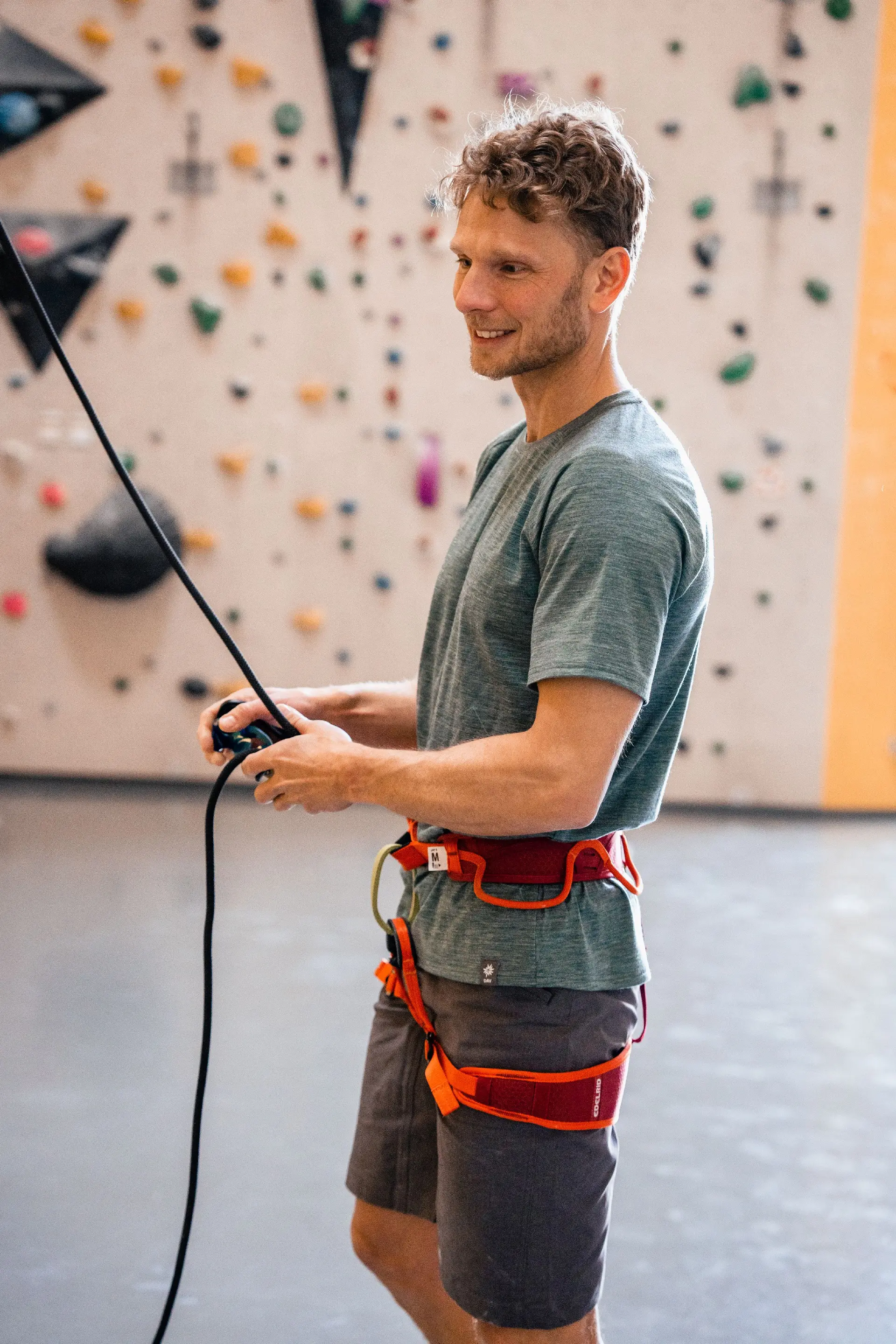 Umgang mit einem Sicherungsseil | © DAV / Marisa Koch